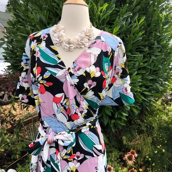 Halogen flutter sleeve wrap dress - Picture 3 of 6